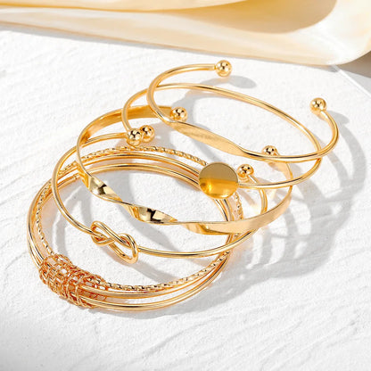 Bracelet Femme Multicouches Doré – Élégant et Ajustable