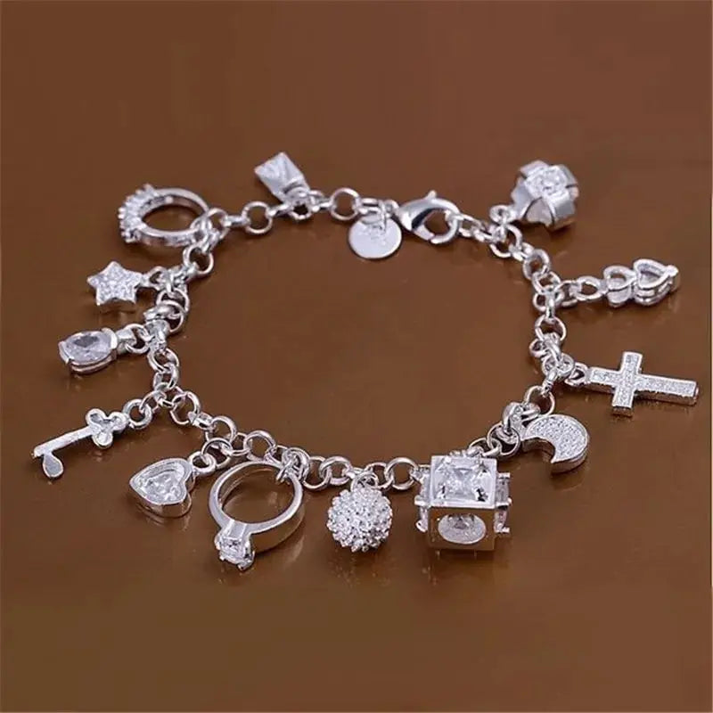 Bracelet Femme Argent Élégant avec Pendentifs – Bijou Chic et Tendance